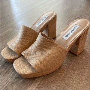 Steve Madden Elda Sandal